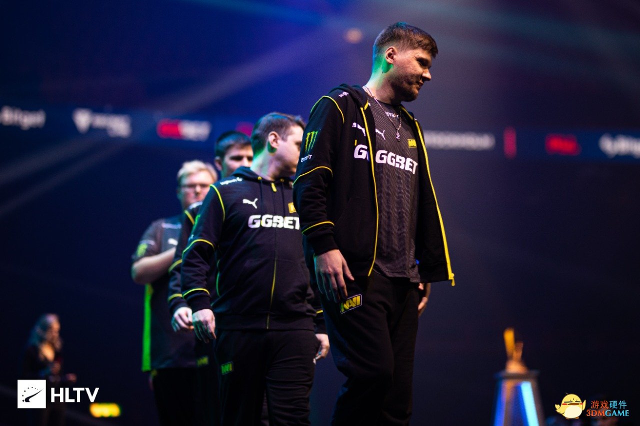 前场逼抢效 前场逼抢效