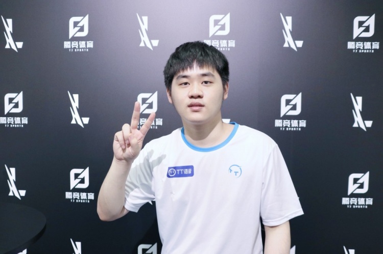 我可以帮你 我可以帮你