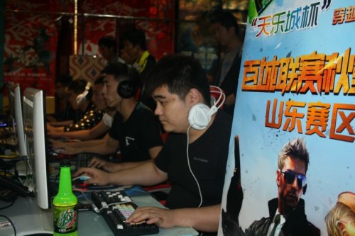 不近人情 不近人情