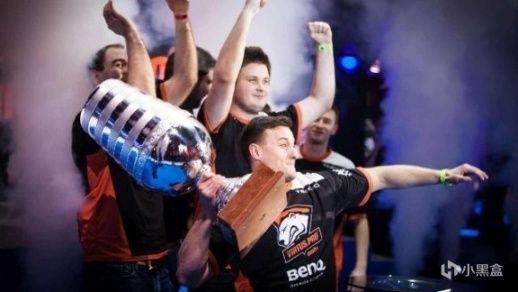 后场篮板卡 后场篮板卡